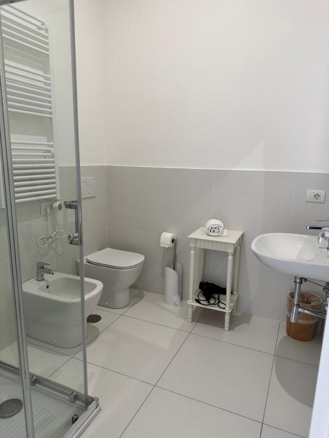 Sky Suite Blue Pomezia Dış mekan fotoğraf